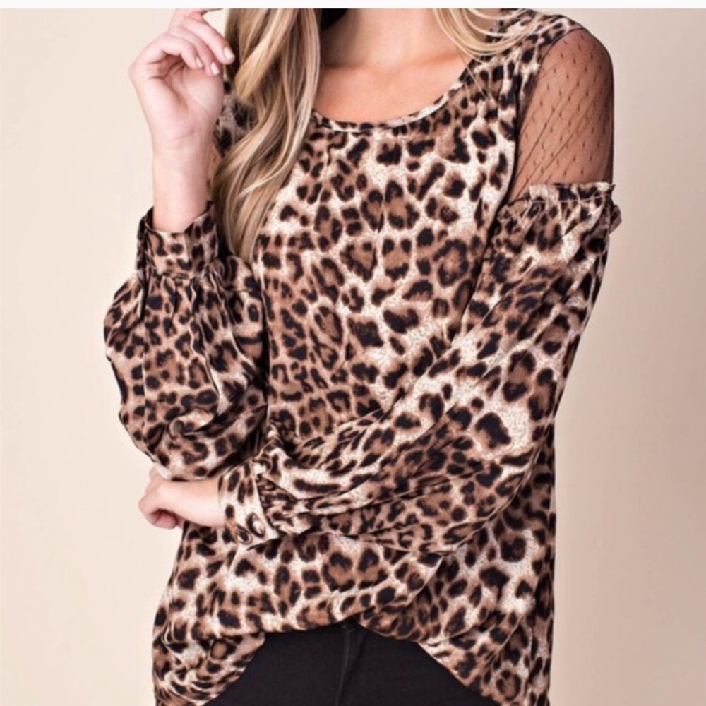 *SALE*🖤New Leopard & Lace Sheer Shoulder Boho Blouse